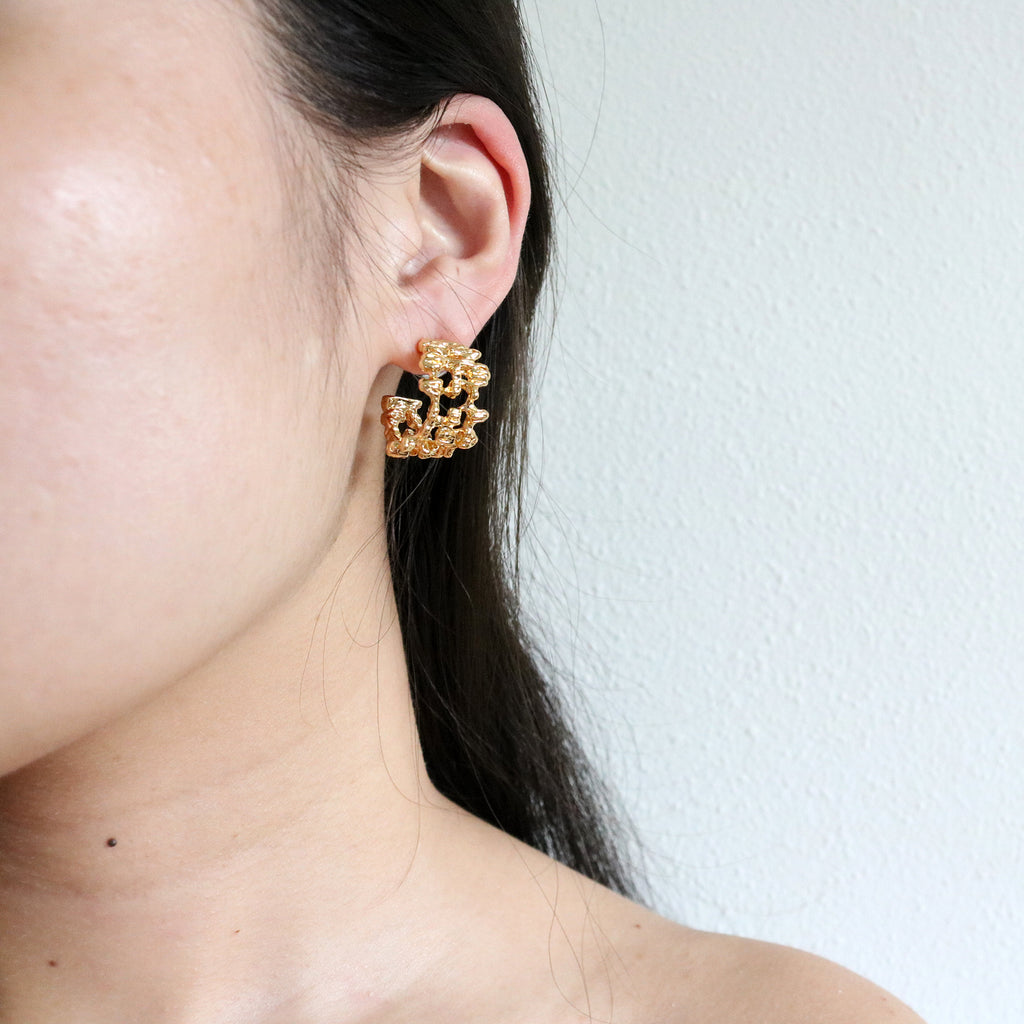 Barb Hoops (18K Gold Plated)