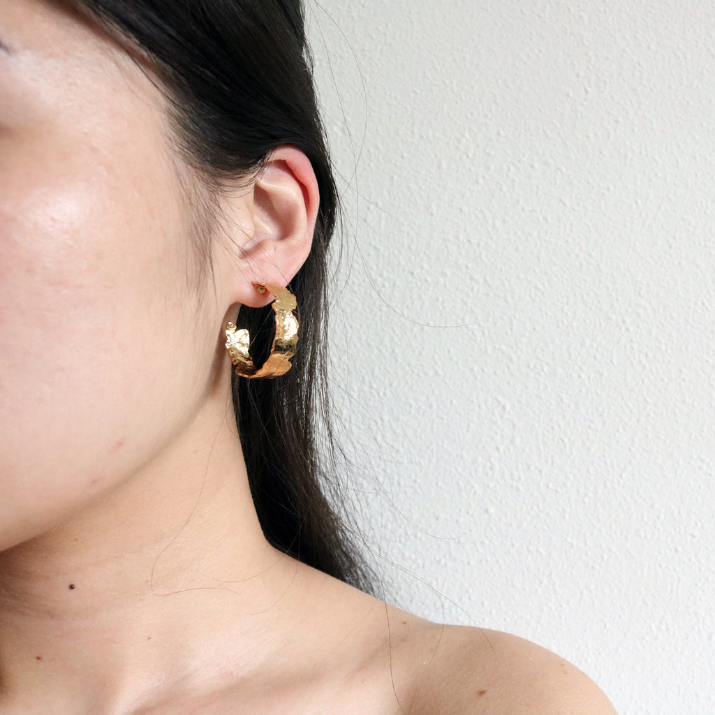Rip Hoops in Gold (18K Gold Plated)