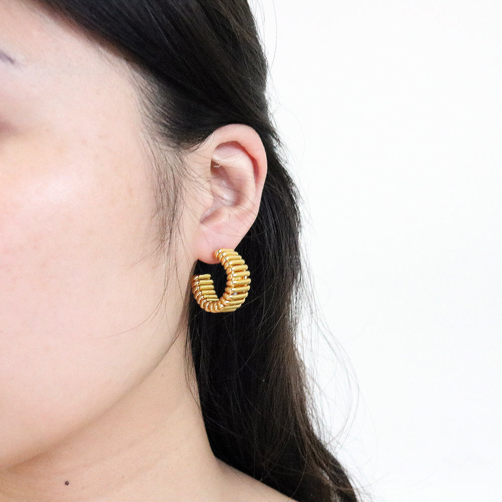 Chic Hoops in Gold (Gold Plated)