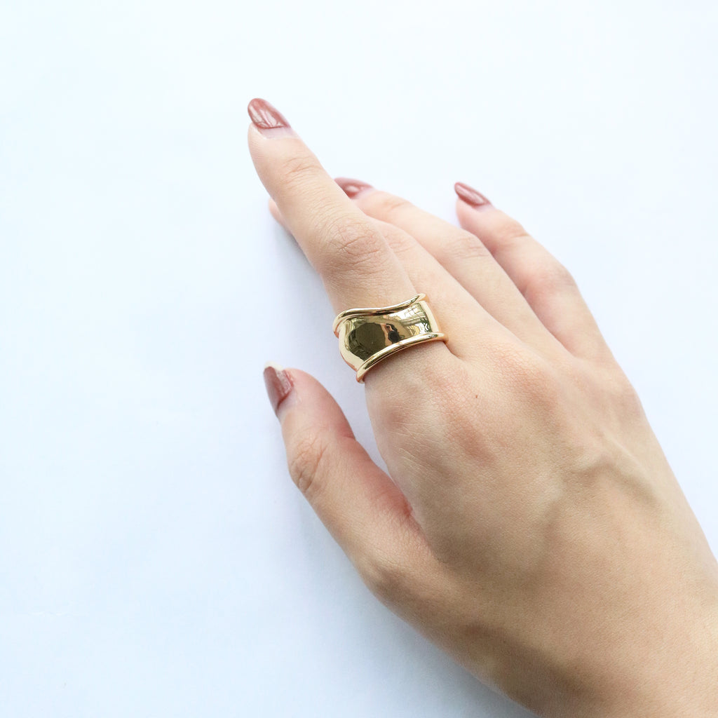 Roman Ring in Gold (18K Gold Plated)