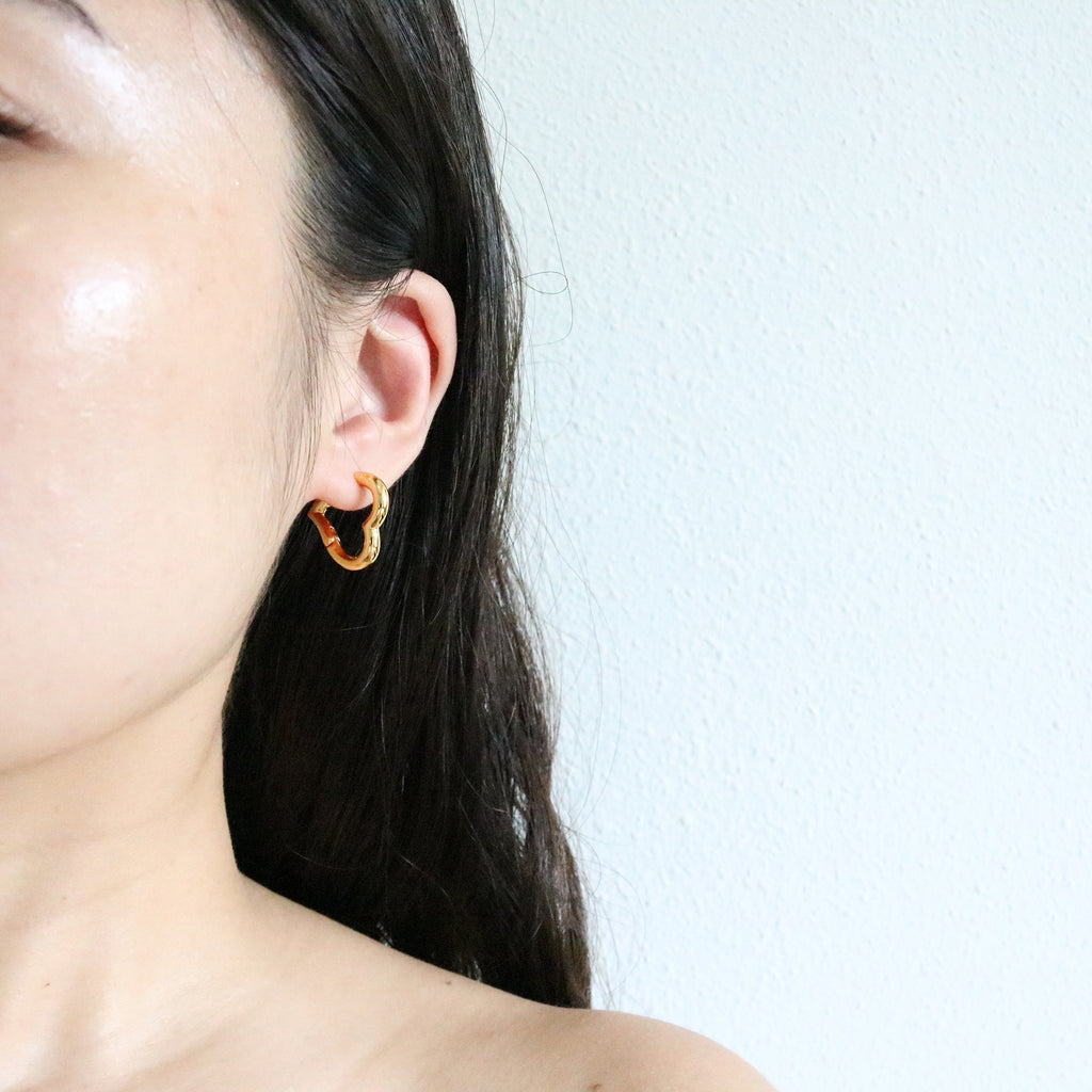 Fond Hoops in Gold (18K Gold Plated)