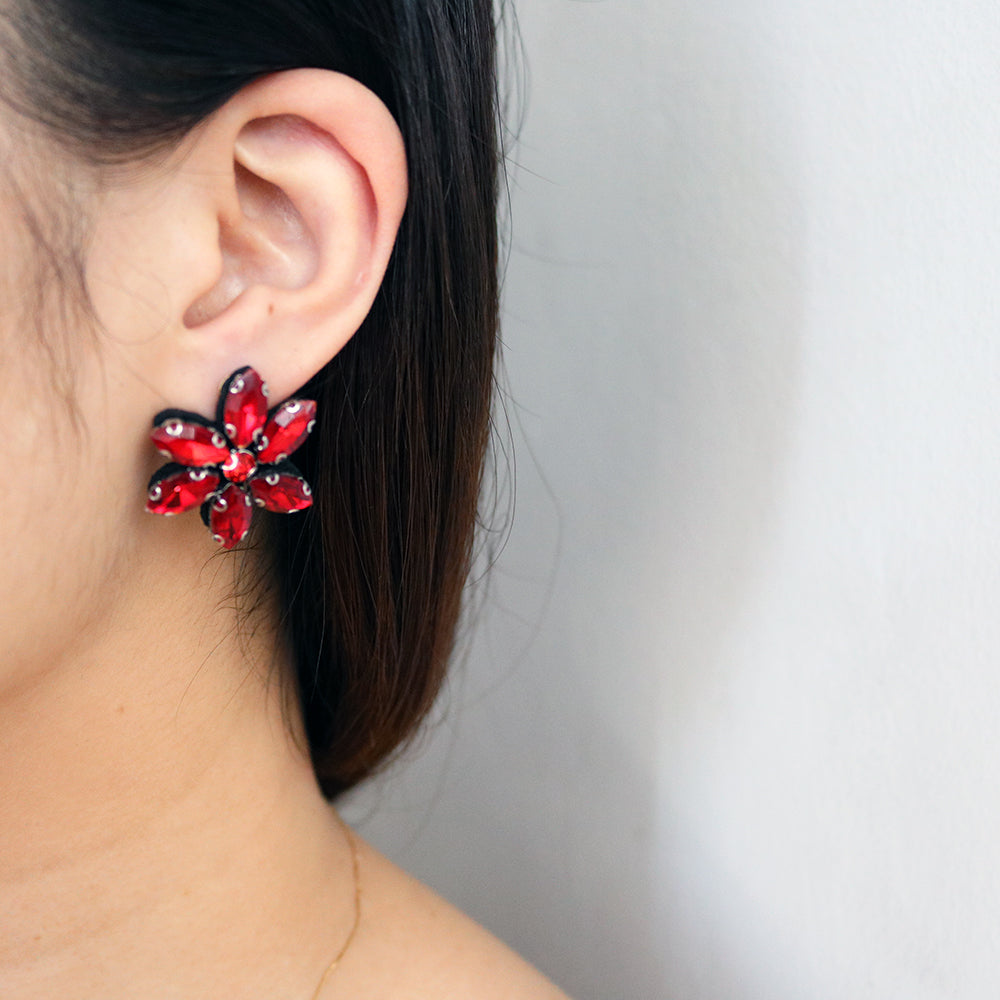 Daisy Gem Studs in Scarlet