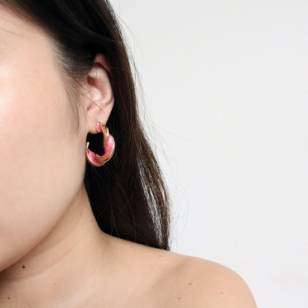Twisted Chunky Hoops in Blush