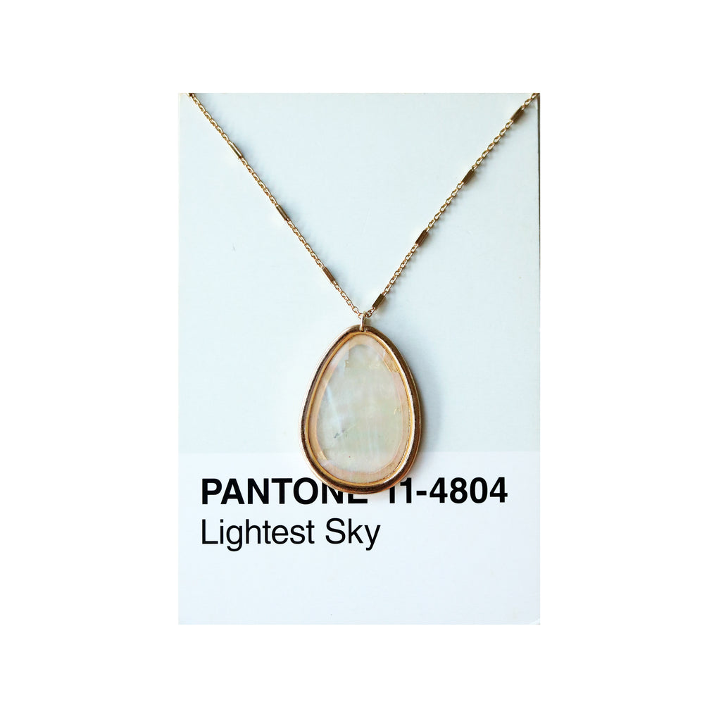 Oval Shell Long Necklace