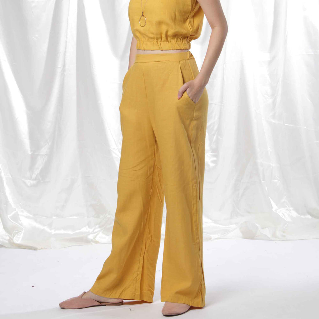 Relaxed Linen Pants in Mustard