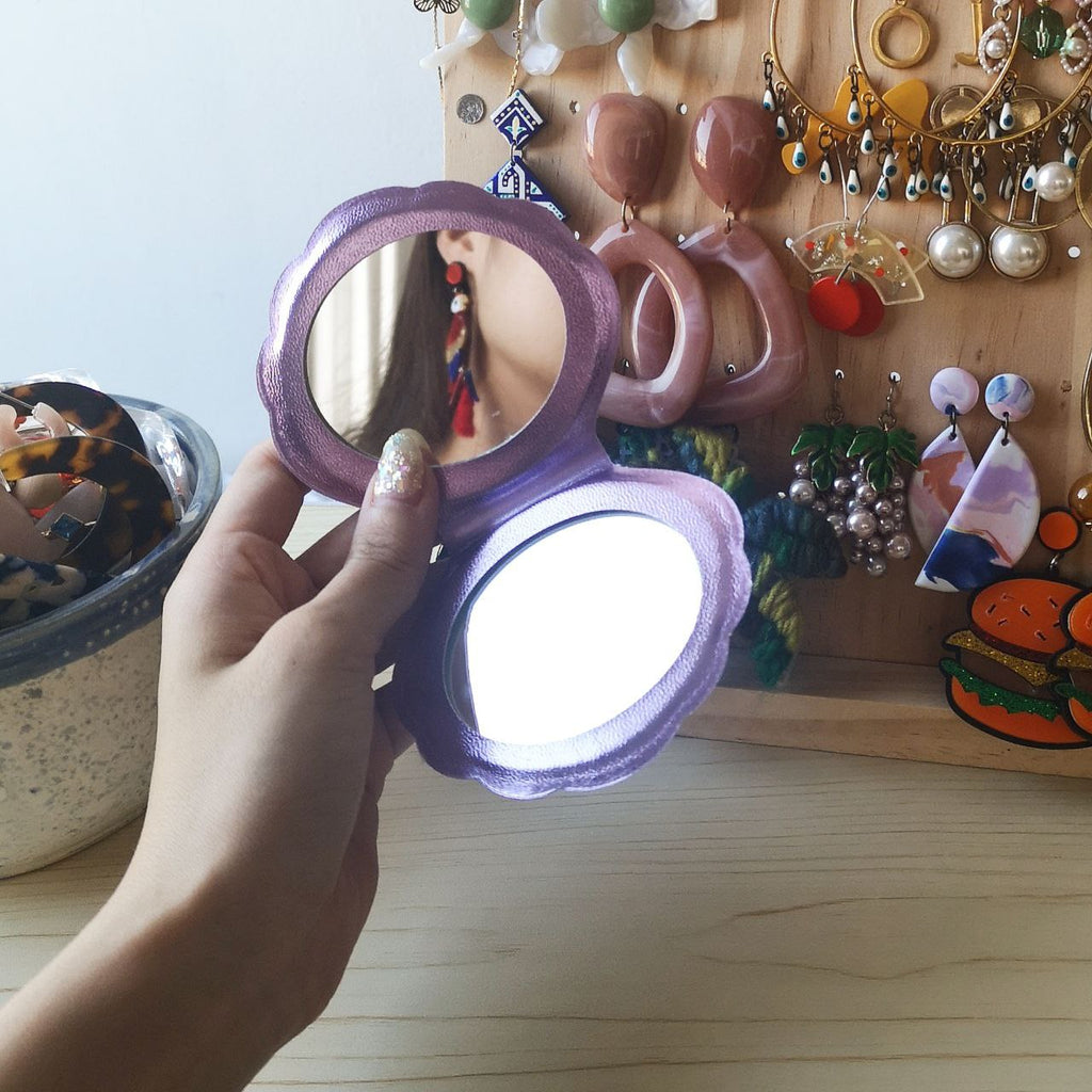 Mermaid Shell Pocket Mirror (Purple)