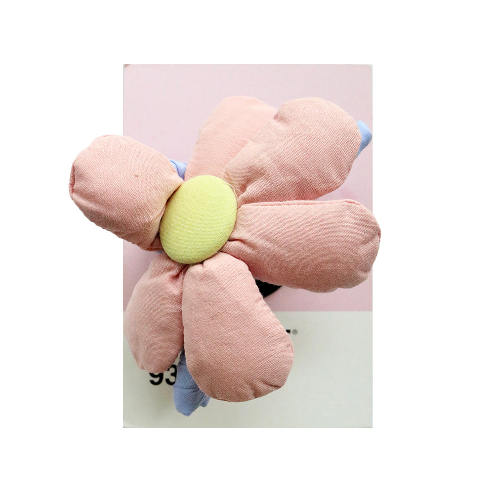 Smiley Floral Claw Clip in Blush